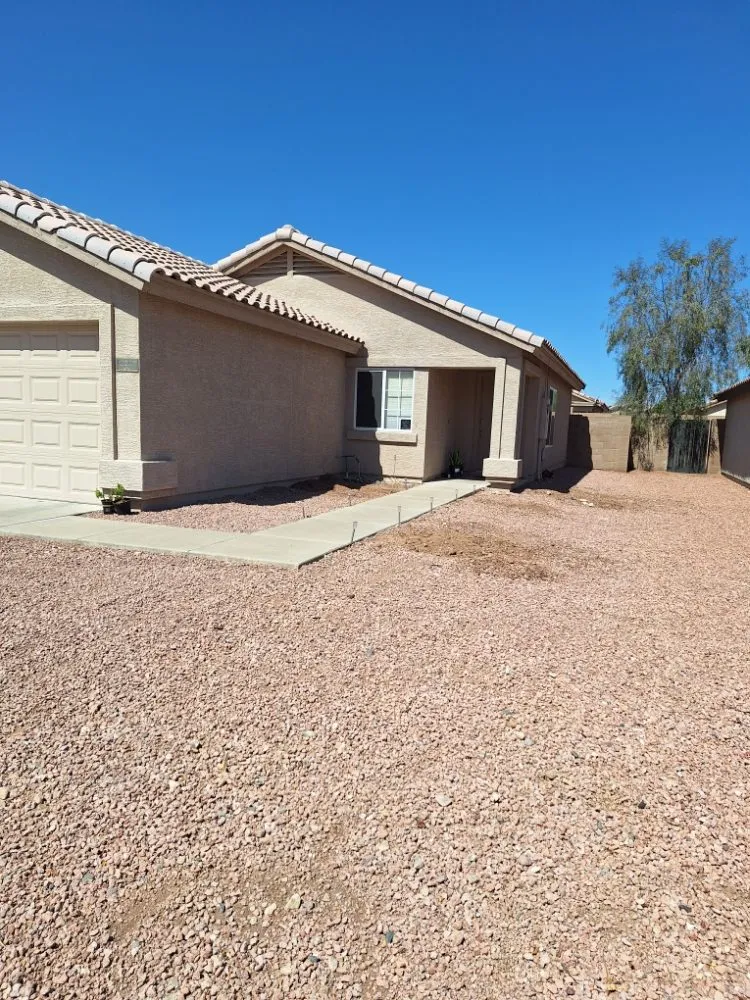 Professional lawn care service in Phoenix, AZ - Landscaping El Saguaro