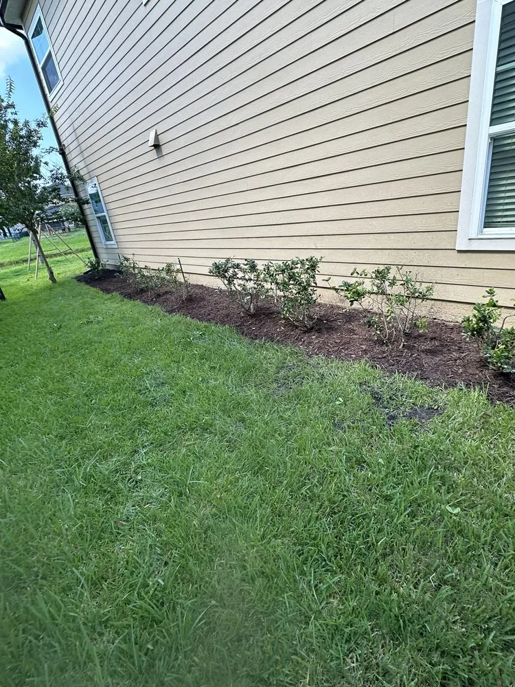 Trusted landscape design with custom design in Jacksonville, FL by Landscaping Emmanuel