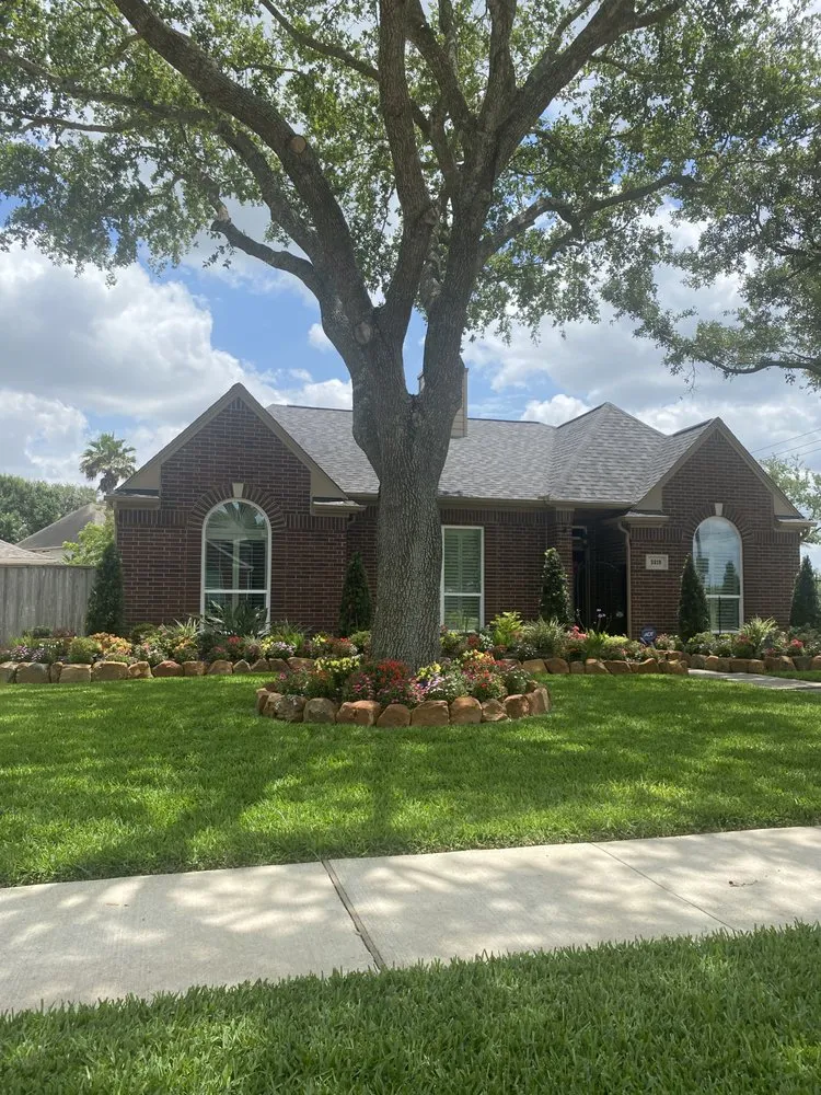 Professional landscaping services near you across La Porte, TX - Landscaping Entrepreneurs