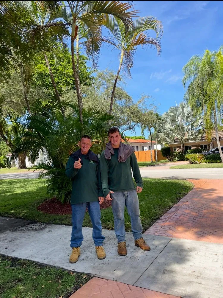 Custom outdoor landscaping for year-round maintenance in Miami, FL by Landscaping Four Seasons