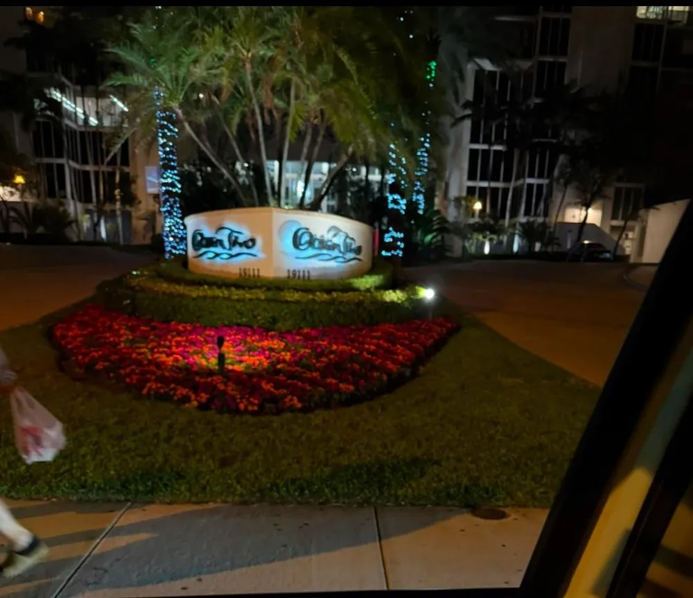 Professional lawn care service in Miami, FL - Landscaping Four Seasons