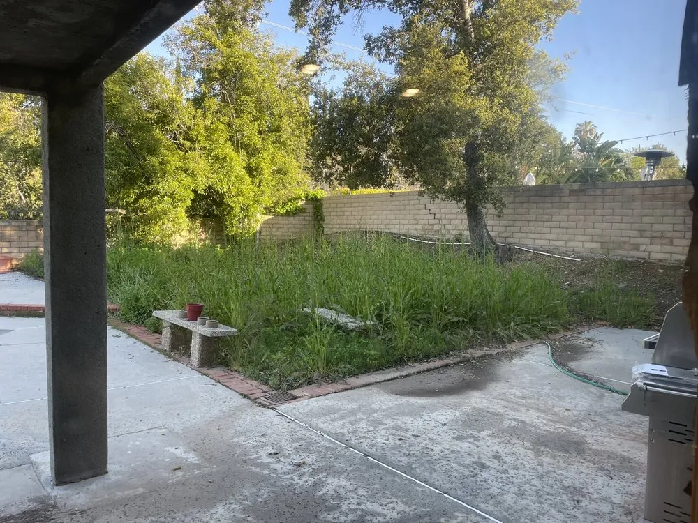 Trusted residential landscaping with custom design across Oxnard, CA - Landscaping Garden Cleaning Service Soto