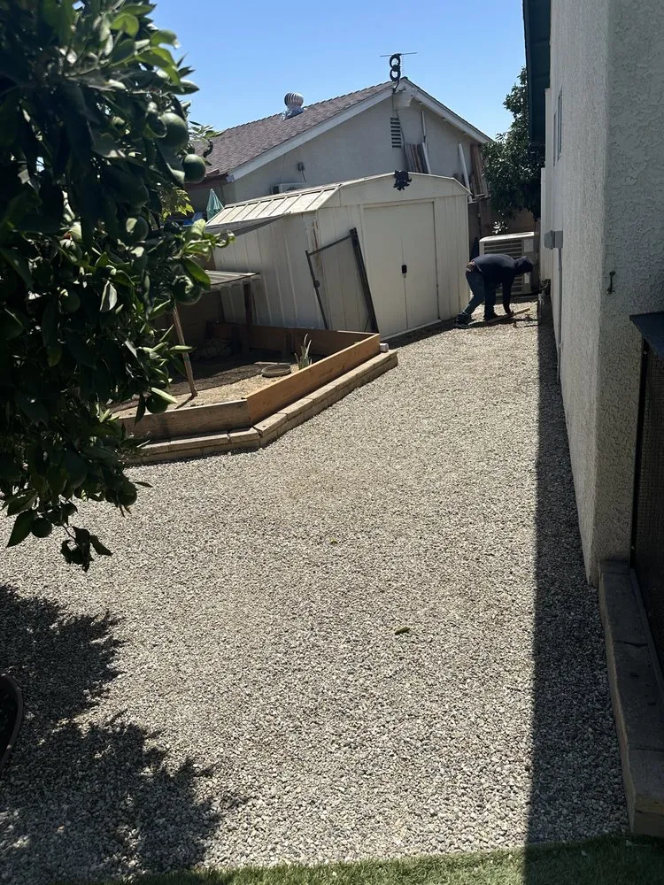 Expert yard cleanup service in Oxnard, CA - landscaping Garden service Madera