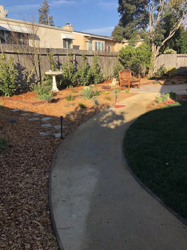 Top-rated outdoor landscaping for homes in Redwood City, CA by Landscaping Hidalgo