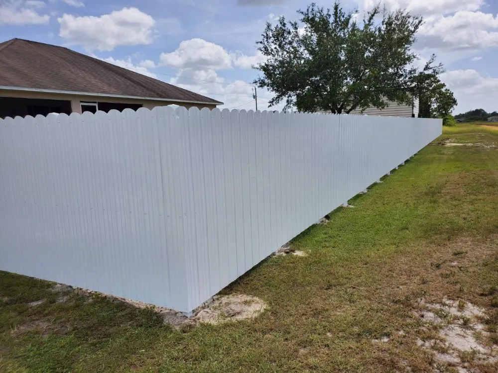 Top-rated residential landscaping for year-round maintenance in Bonita Springs, FL by Landscaping In General Hernandez