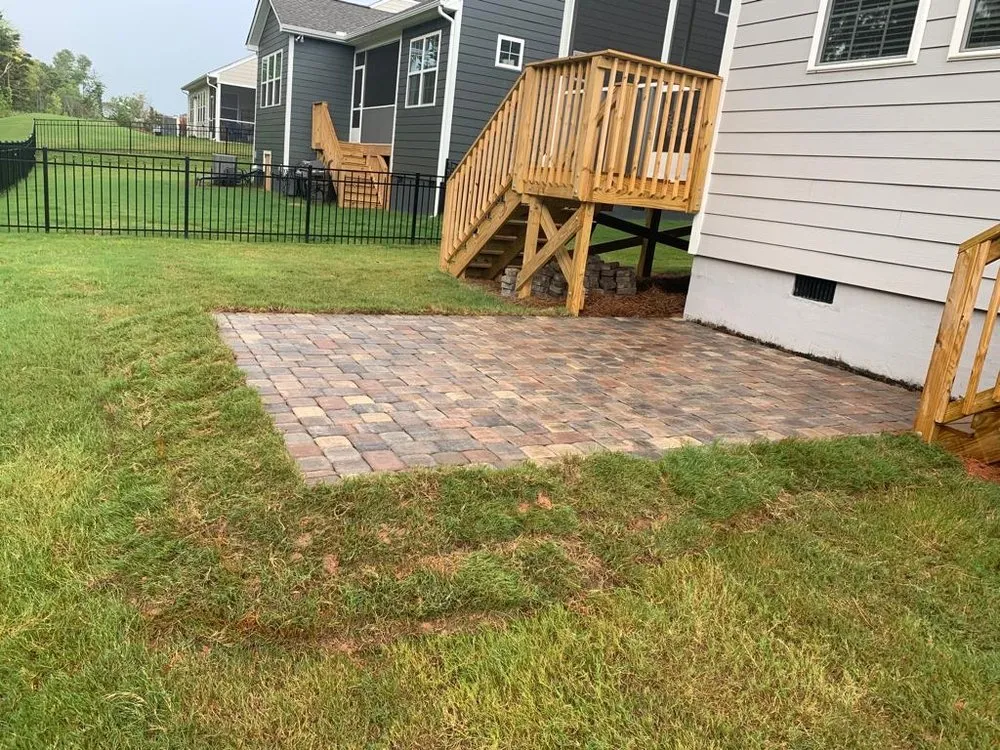 Affordable yard cleanup service in Charlotte, NC - Landscaping Jobs