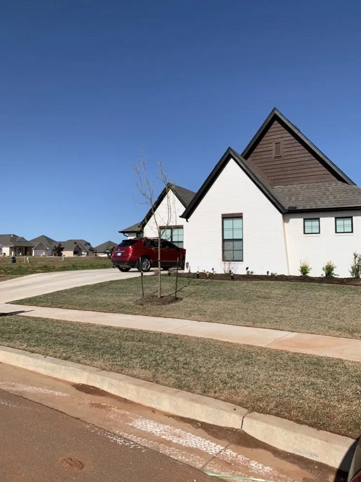 Custom outdoor landscaping for beautiful yards across Edmond, OK - Landscaping Kings & Masonry