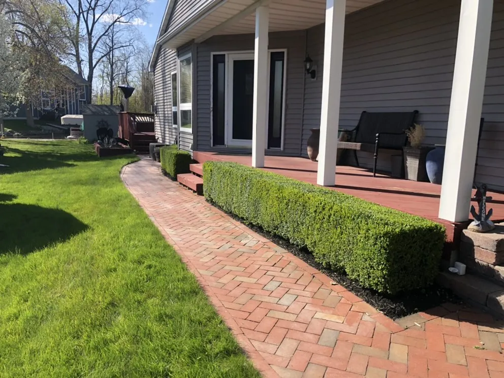 Reliable lawn mowing service in Waterford Township, MI by Landscaping Kings