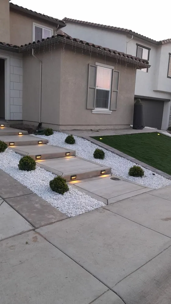 Reliable landscape installation experts serving Sacramento, CA - Landscaping La Villa