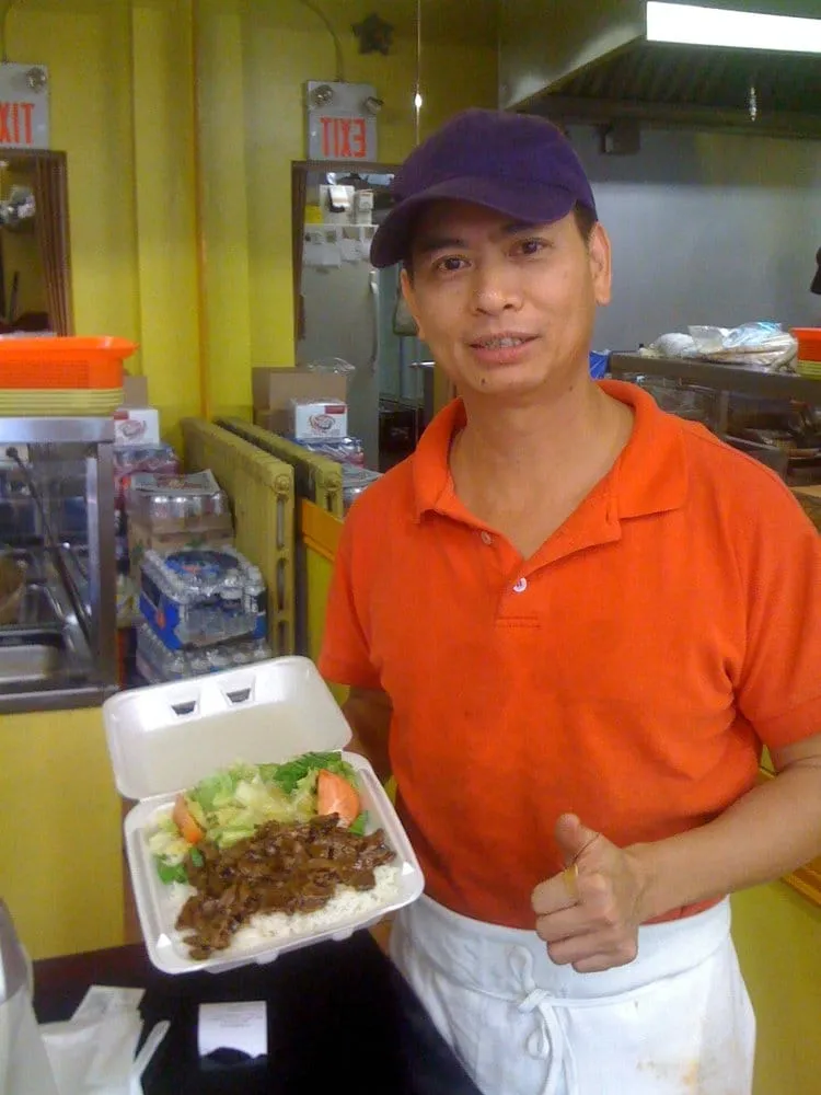 Expert lawn care service experts serving Auburn, WA - Landscaping Landin