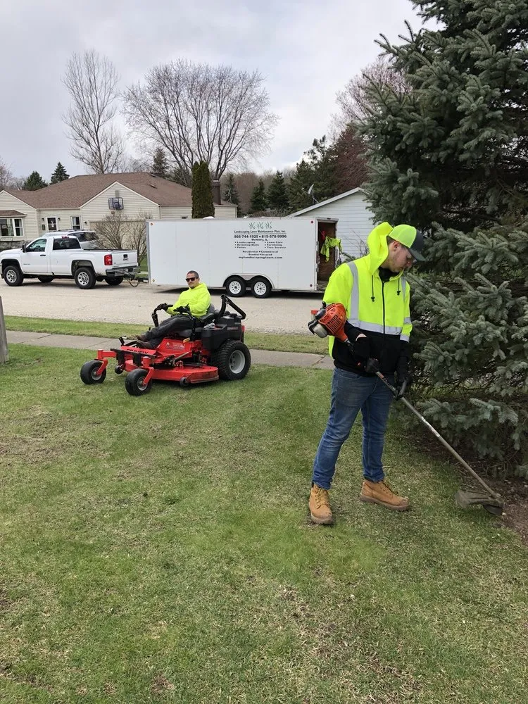 Affordable yard maintenance with custom design in McHenry, IL by Landscaping Lawn Maintenance Plus