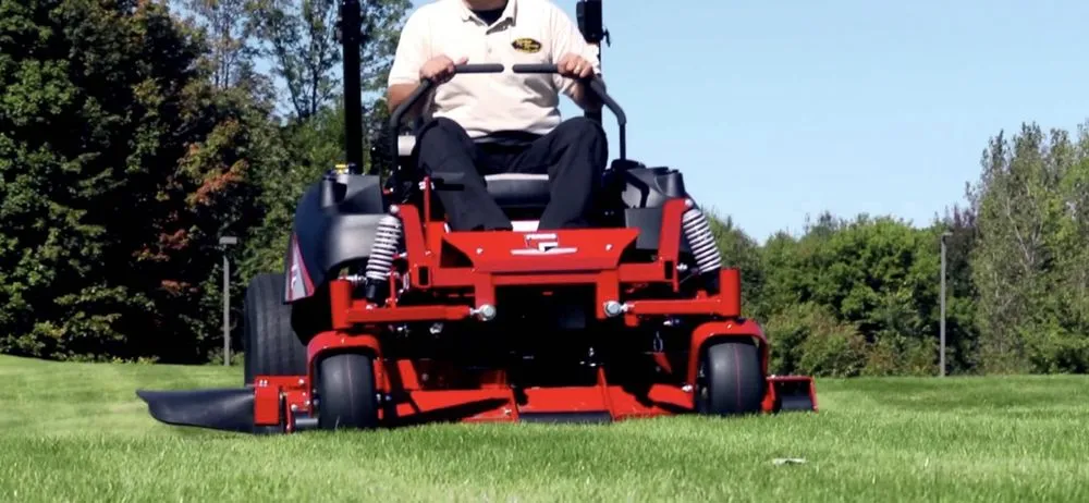 Custom garden landscaping experts serving McHenry, IL - Landscaping Lawn Maintenance Plus