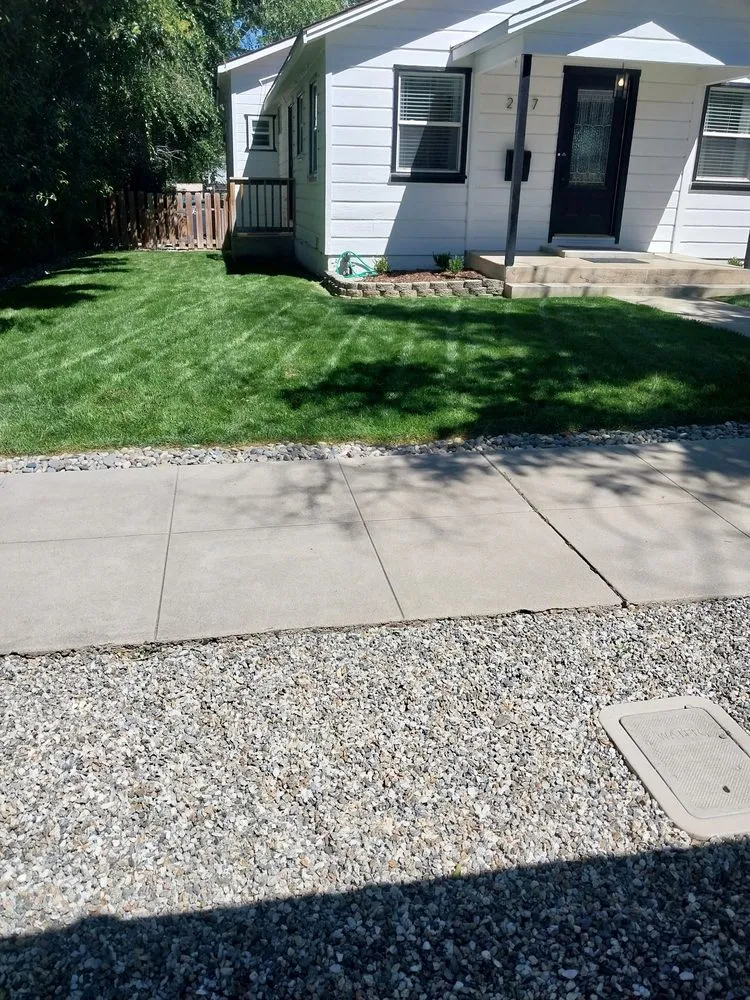 Professional residential landscaping for outdoor upgrades in Bakersfield, CA by Landscaping Lisandro