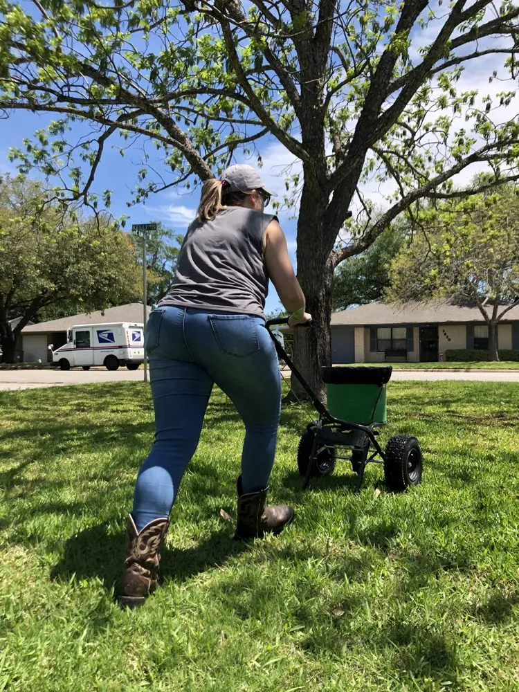 Reliable residential landscaping experts serving College Station, TX - Landscaping Ninjas