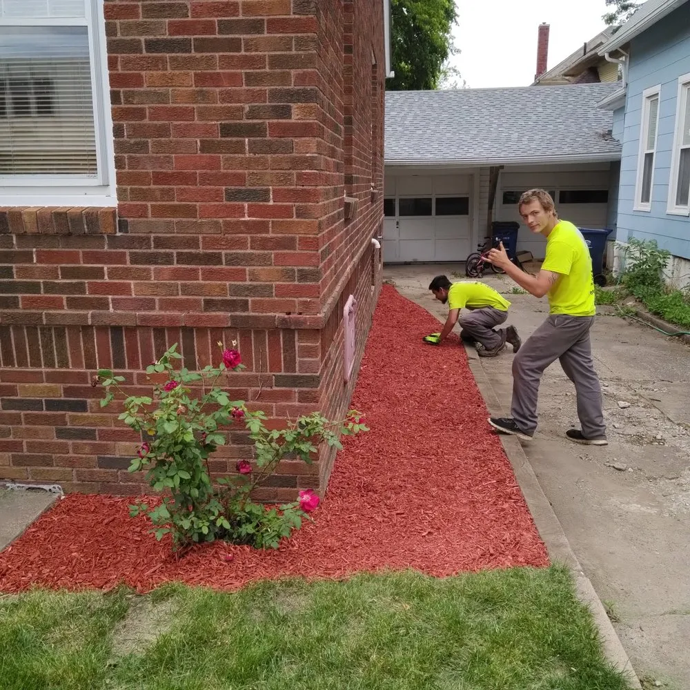 Reliable residential landscaping near you in Kirkwood, IL by Landscaping Ninjas