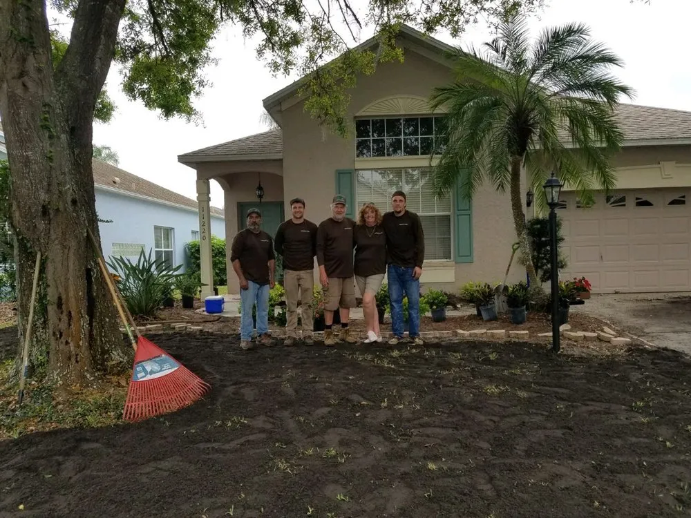 Custom landscape design experts serving Sarasota, FL - Landscaping on a Budget