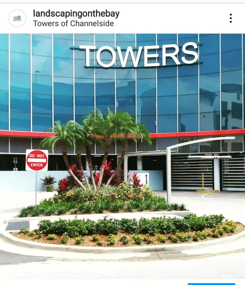 Professional residential landscaping in Tampa, FL by Landscaping On The Bay