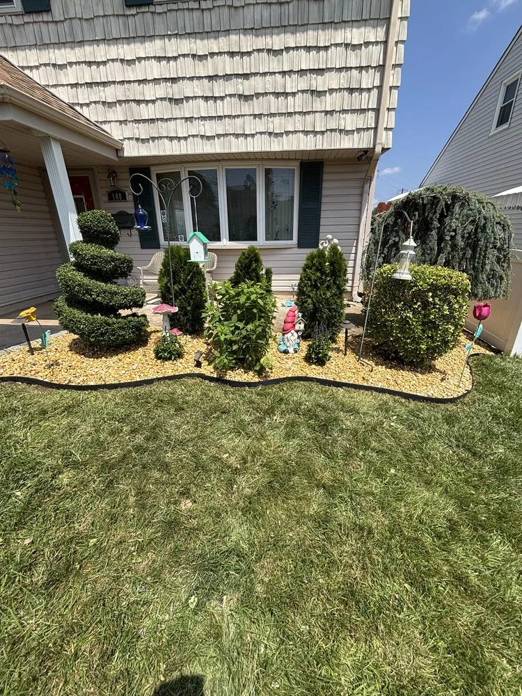 Affordable lawn mowing service in Staten Island, NY - Landscaping Perez
