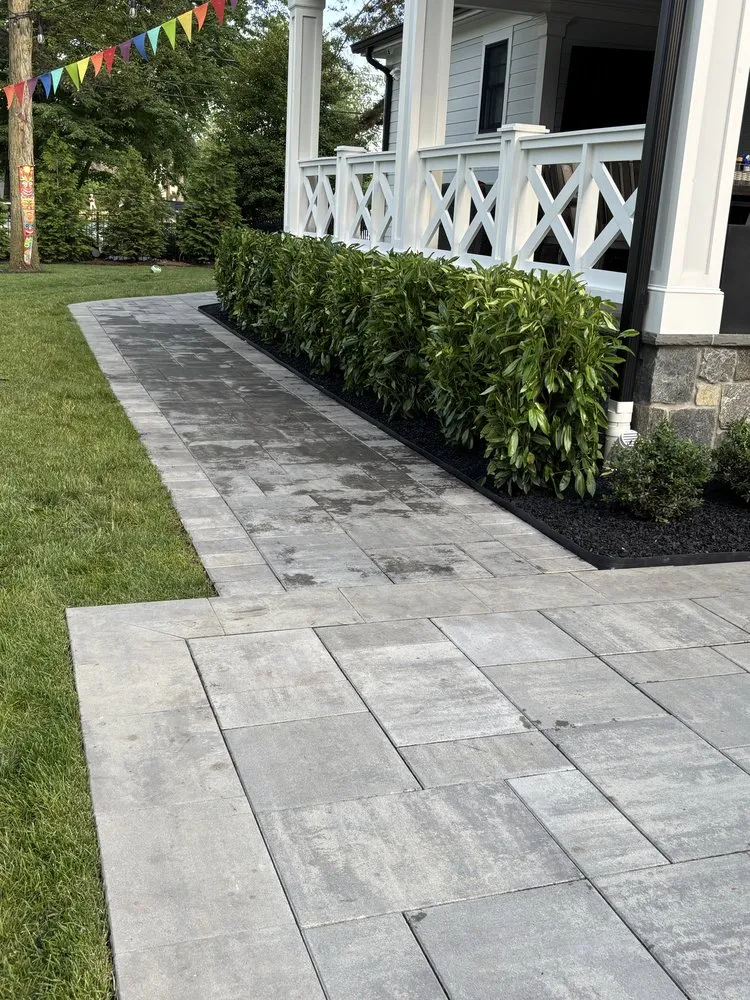 Affordable outdoor landscaping with custom design in Staten Island, NY by Landscaping Perez