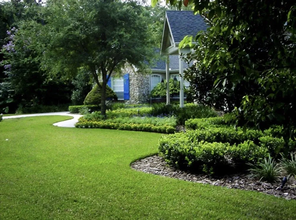 Trusted residential landscaping in North Miami, FL - Landscaping PHC