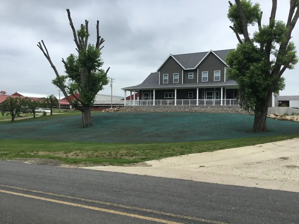 Expert garden landscaping in Kalamazoo, MI - Landscaping Plus