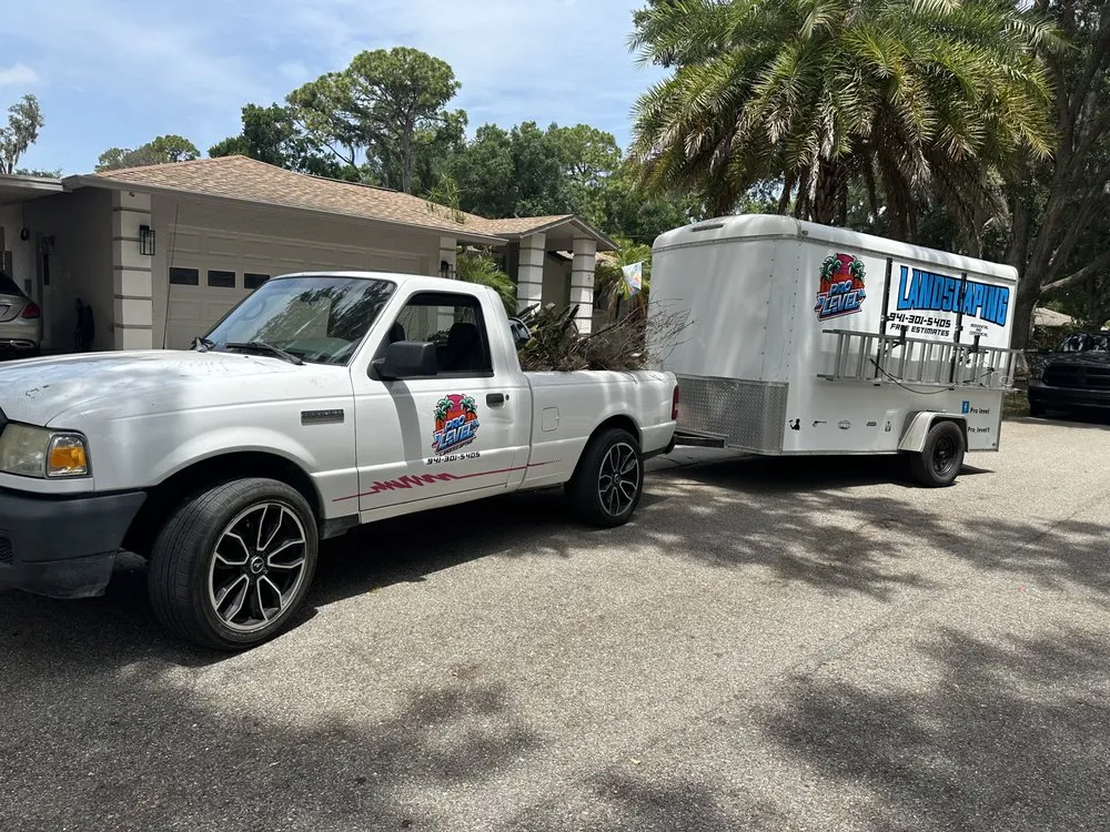 Trusted landscaping services near you in Fruitville, FL by landscaping pro level