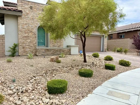 Landscaping Pros Logo