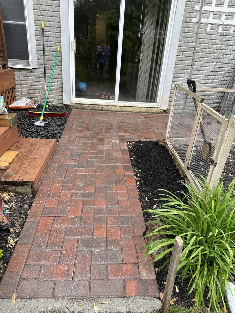 Local yard cleanup service for beautiful yards across Glen Burnie, MD - Landscaping Quality Services