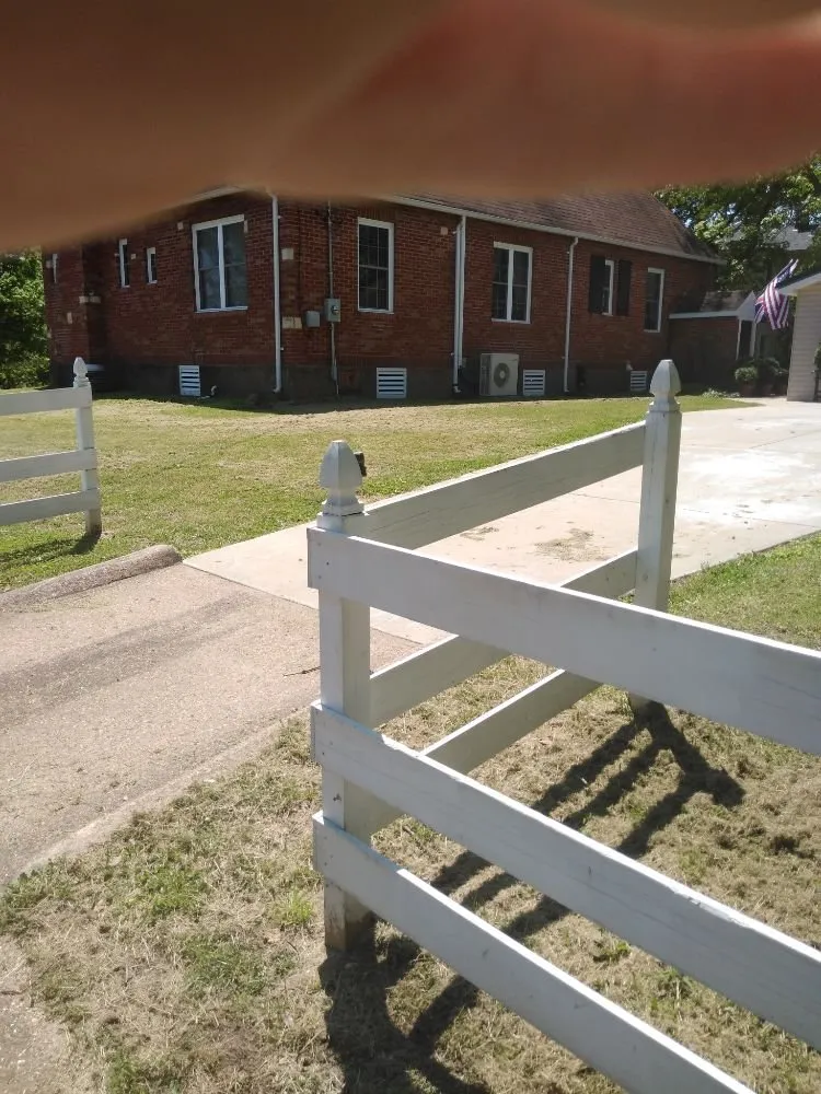 Affordable yard maintenance in De Soto, MO by Landscaping R Us