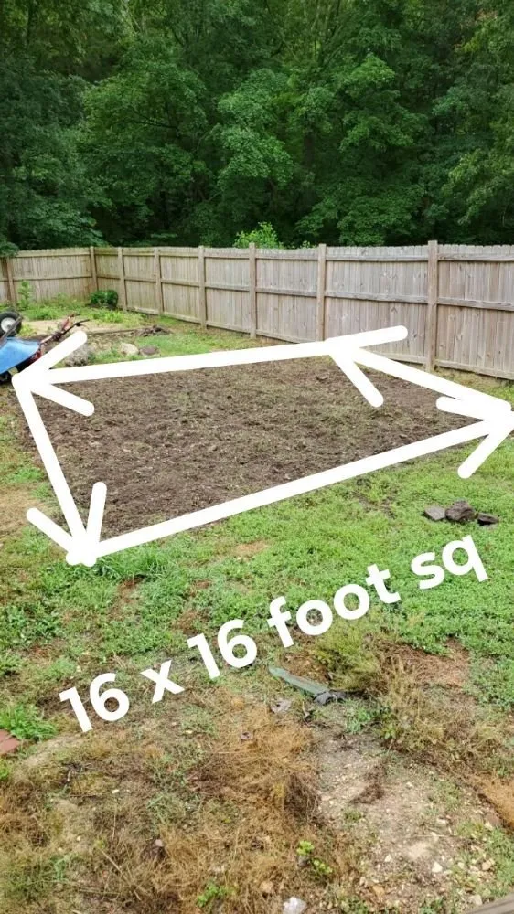 Expert yard cleanup service for residential properties in De Soto, MO by Landscaping R Us