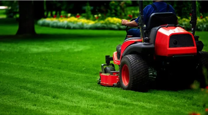 Top-rated residential landscaping for year-round maintenance in Oklahoma City, OK by Landscaping Ramirez