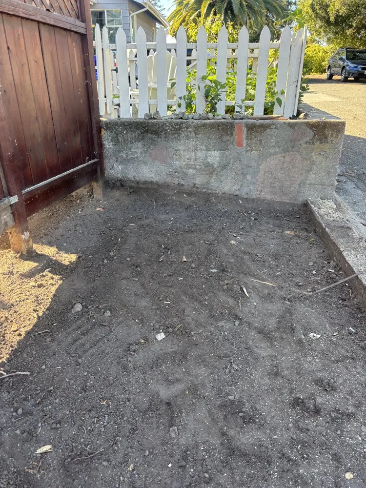 Local lawn care service near you in San Pablo, CA by Landscaping Ramirez