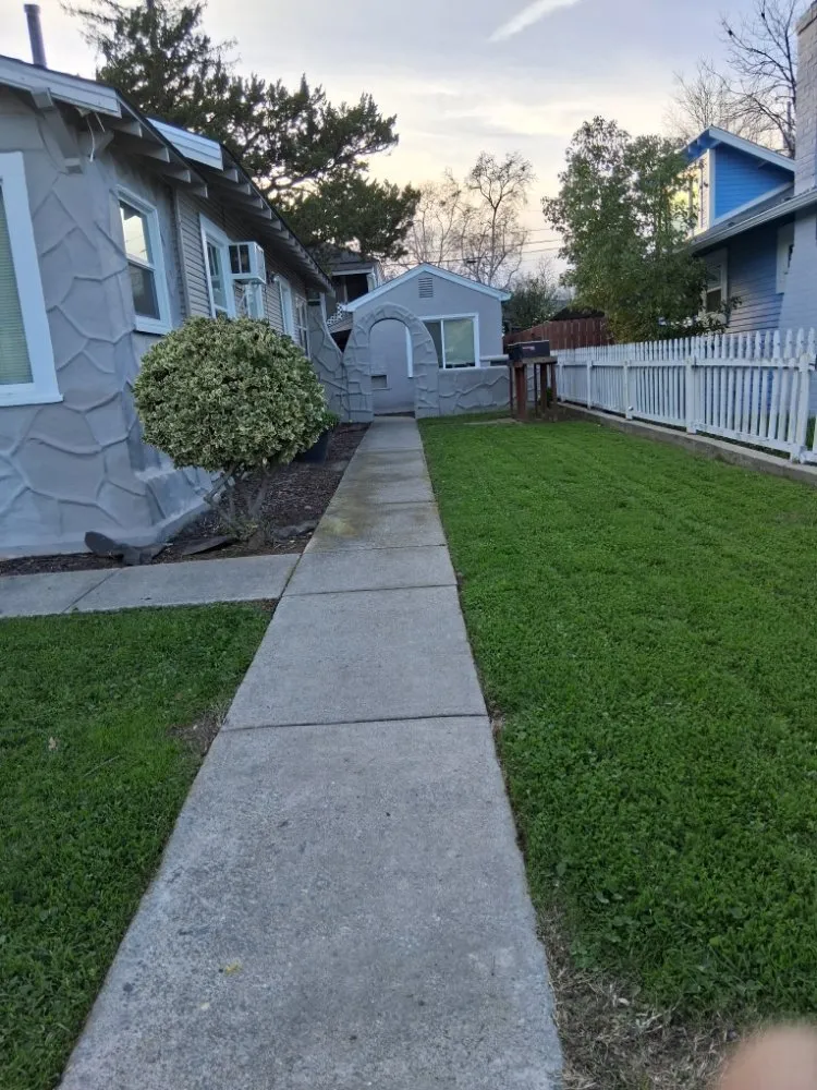 Local residential landscaping in Sacramento, CA by Landscaping Sacramento