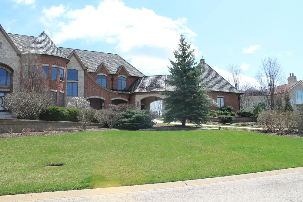 Top-rated landscape design near you across Hoffman Estates, IL - Landscaping Schaumburg