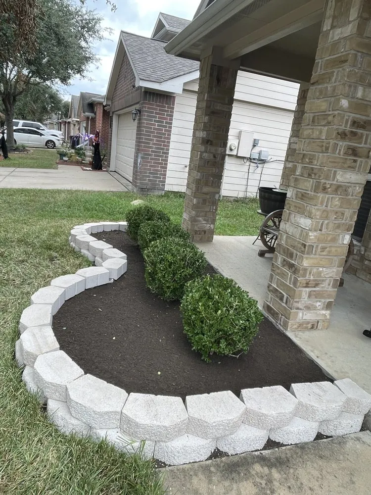 Trusted lawn care service in Houston, TX by Landscaping Services By Francisco