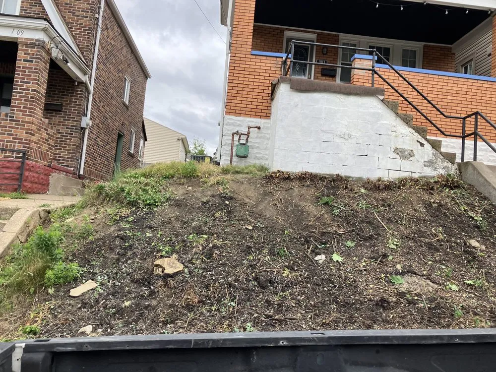 Local lawn mowing service experts serving Pittsburgh, PA - Landscaping Solutions