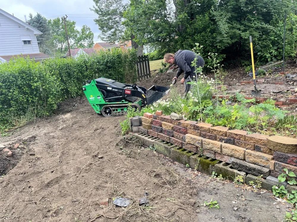 Trusted lawn care service in Pittsburgh, PA by Landscaping Solutions