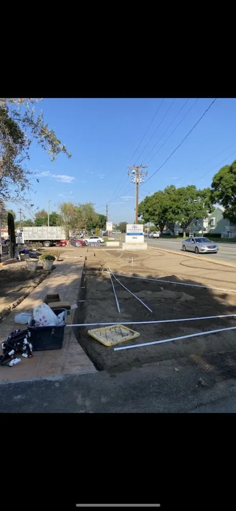 Local outdoor landscaping in Chino, CA - Landscaping Tecpoyotl