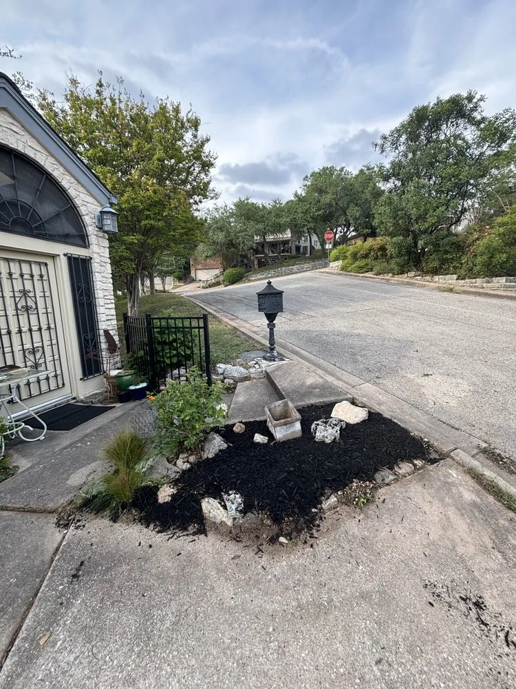 Local yard maintenance experts serving Pflugerville, TX - Landscaping Teenager