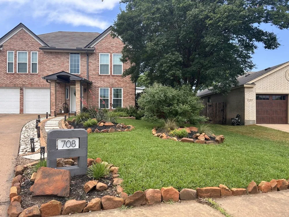 Expert outdoor landscaping in Pflugerville, TX by Landscaping Teenager