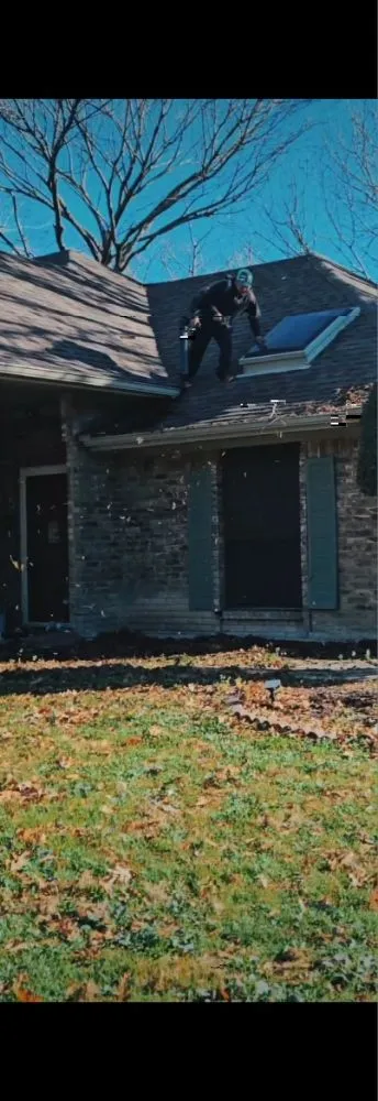 Expert landscaping services in Dallas, TX by Landscaping Tistoj Lopez