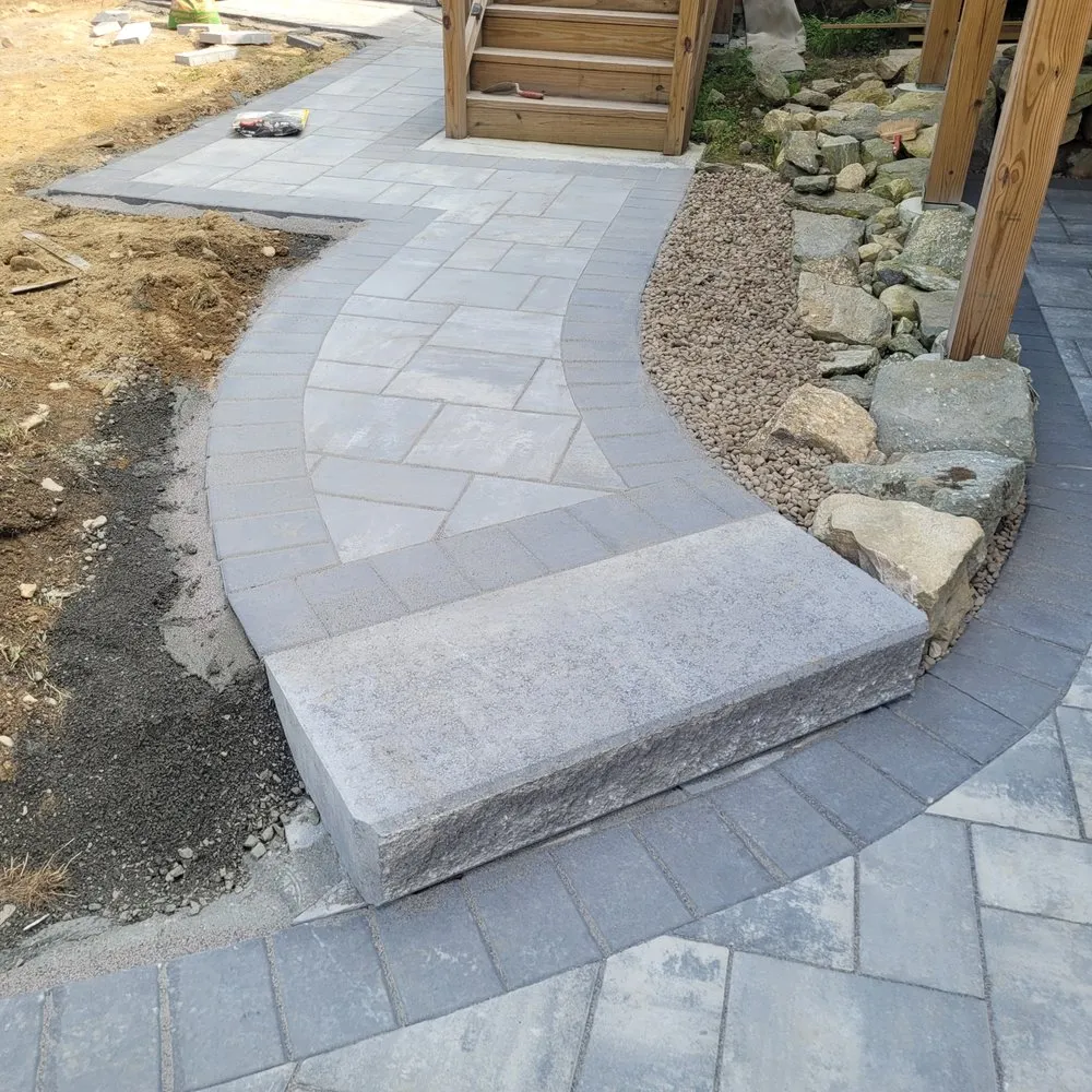 Reliable residential landscaping in Newtown, CT by Landscaping Unlimited