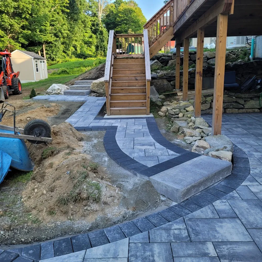 Top-rated landscape installation with custom design in Newtown, CT by Landscaping Unlimited