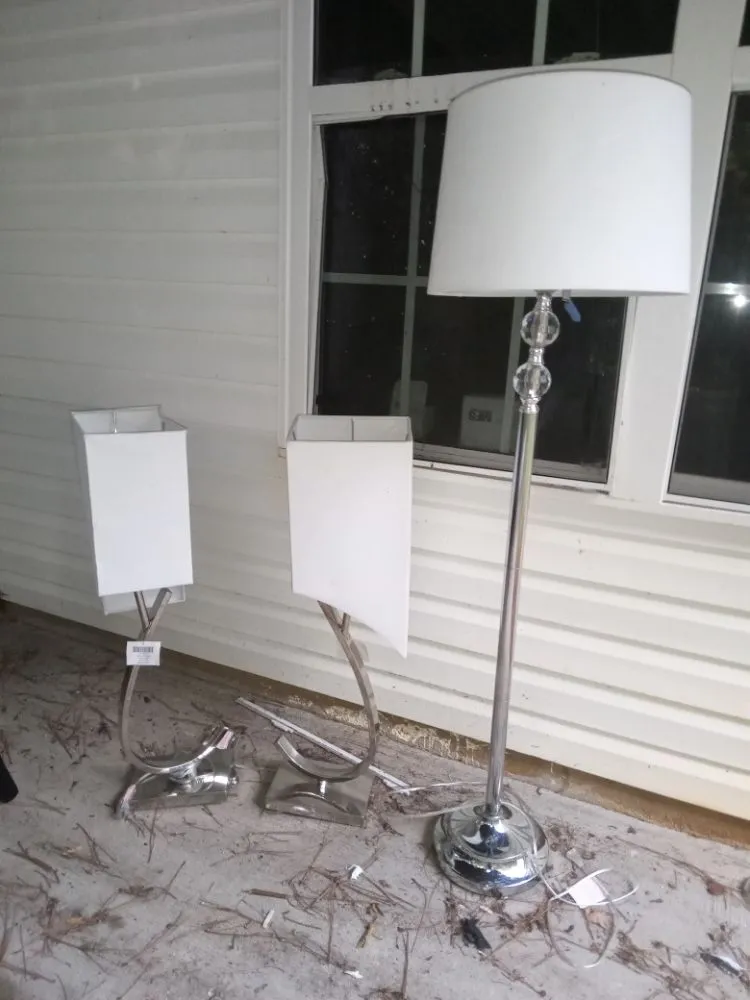 Expert yard cleanup service near you in Forest Park, GA by Landscaping With A View