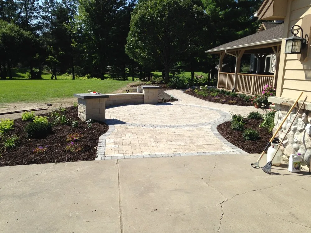 Affordable landscaping services experts serving Plymouth, MN - Landspace Design