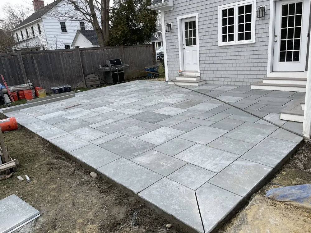 Local lawn care service experts serving Bridgeport, CT - Landstone Landscaping & Masonry