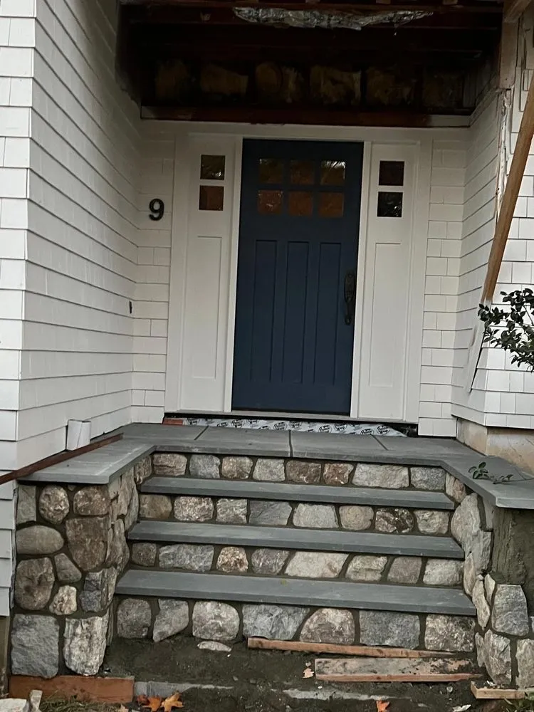 Top-rated yard maintenance in Bridgeport, CT by Landstone Landscaping & Masonry