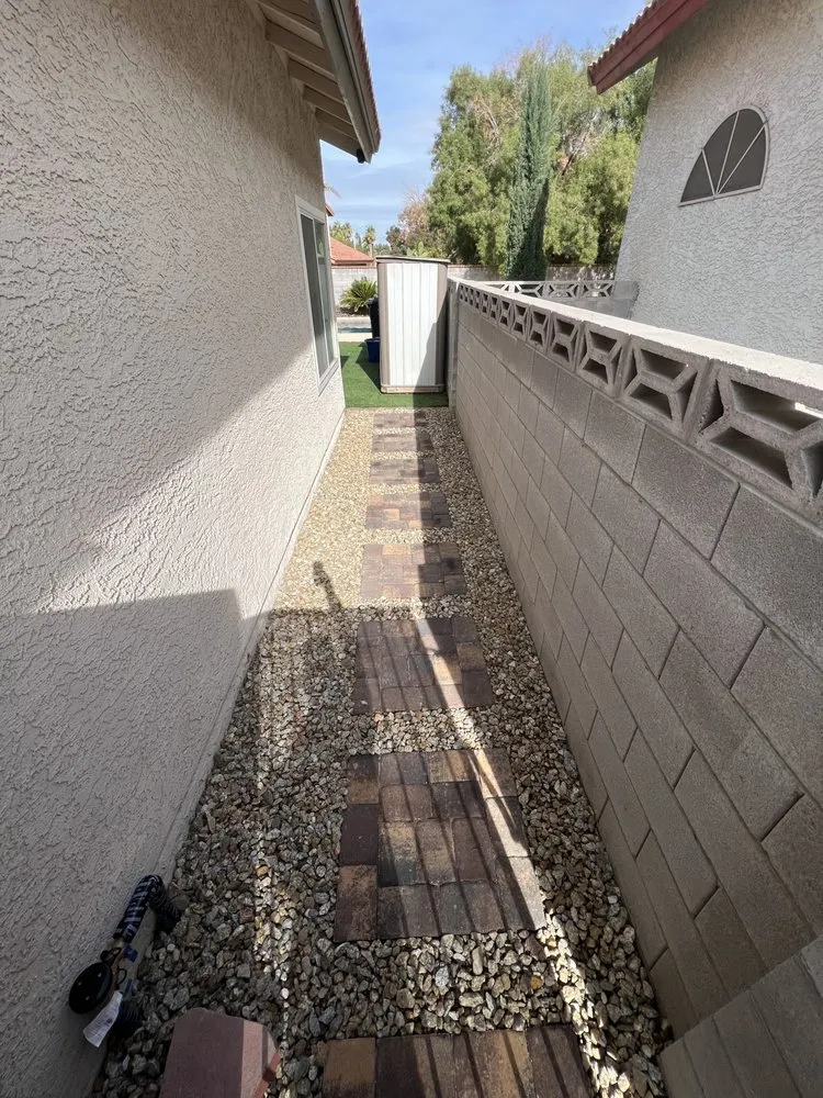 Affordable landscape design for homes in Las Vegas, NV by LandTeck