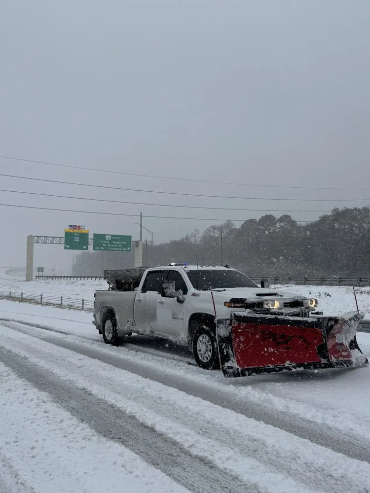 Professional landscaping services experts serving Omaha, NE - Landwerks Enterprises