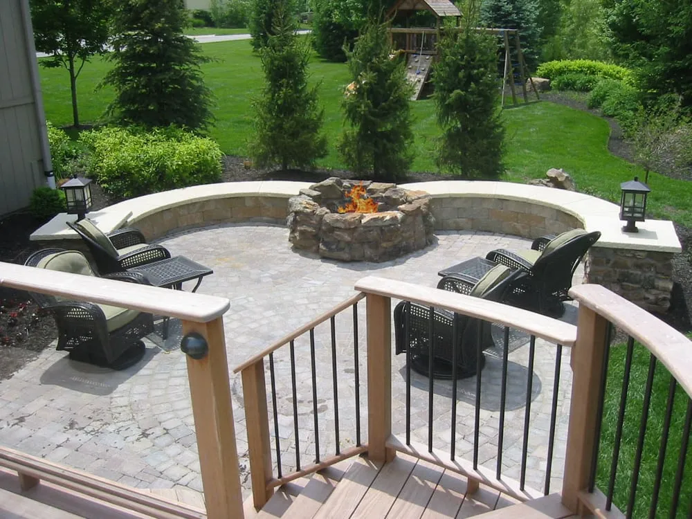 Local yard cleanup service experts serving Kansas City, KS - Landworks